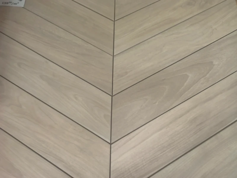 emil-ceramica-sleek-wood-white-chevron-nat.-11x54-efcy-plytki-drewnopodobne.webp