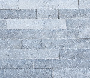 Płytka elewacyjna marmurowa szara Ice Grey łupana wys. 7 cm