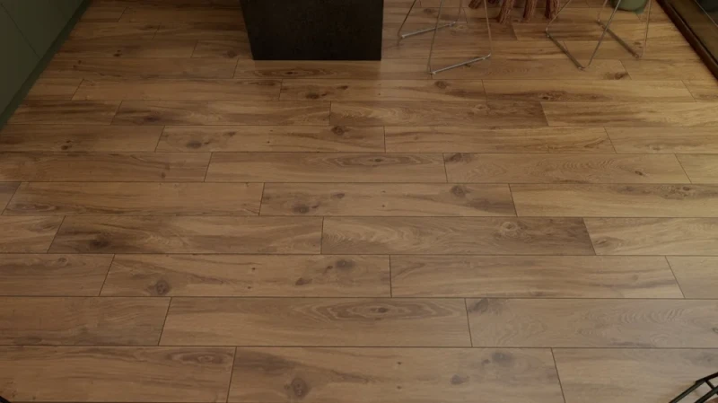 EMIL:ERGON CERAMICA I-WOOD ROVERE IMBRUNITO NAT. RETT. 20X120 EMP2 GRESOWA PŁYTKA IMITUJĄCA DREWNO.webp
