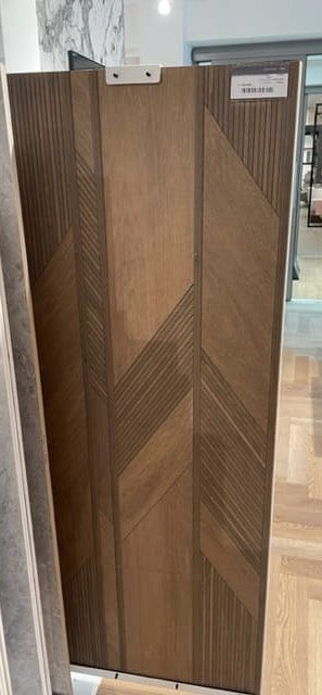 ROBLE-ARROW-59.6X150.jpg