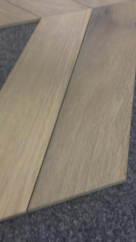 Płytki drewno francuska beż Marazzi treverksoul neutral chevron MOML 11x54 jodełka 95566