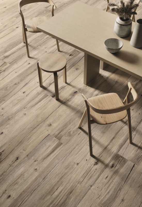 Gres rustykalne sęki drewno parkiet brąz beż Flaviker Nordik Wood PF60003672 Nordik Wood Beige 26x200 77760