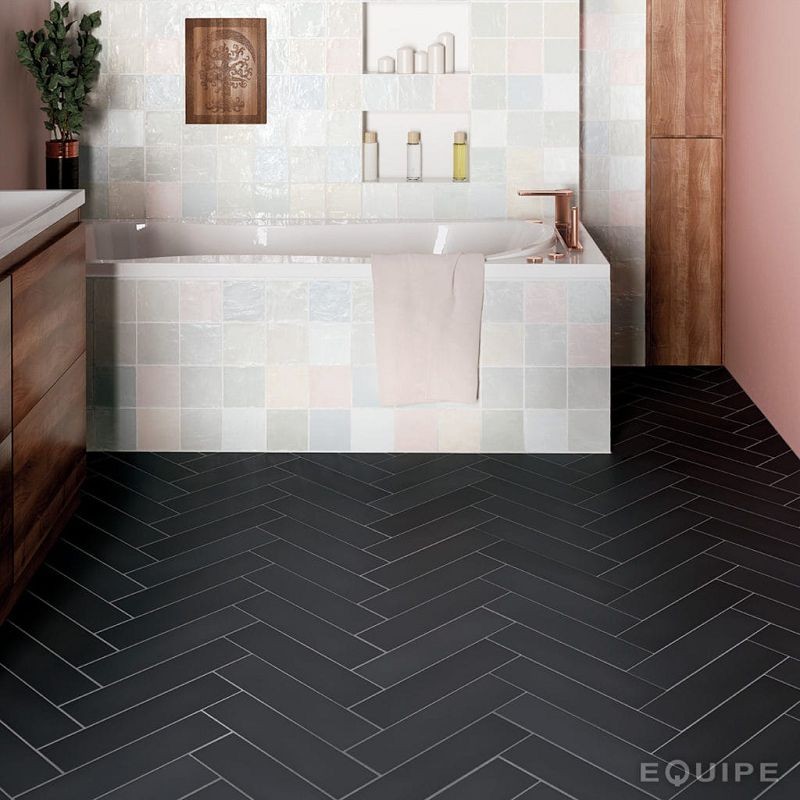 Equipe Stromboli Black City 9,2x36,8 płytka jodełka 128455