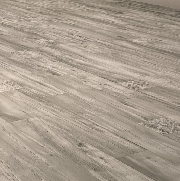 Gres drewno jasny szary beż rustykalny sęki Emil Ceramiche Millelegni Grey Ash 15x120 dms 32810